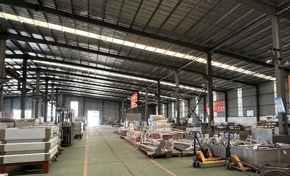 Zhejiang Huier Coating Environmental Protection Equipment Co., Ltd 製造者の生産ライン